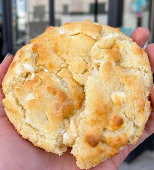 White Chocolate Macadamia cookie