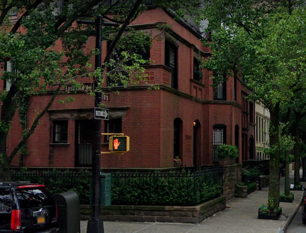 Harriet the Spy Townhouse