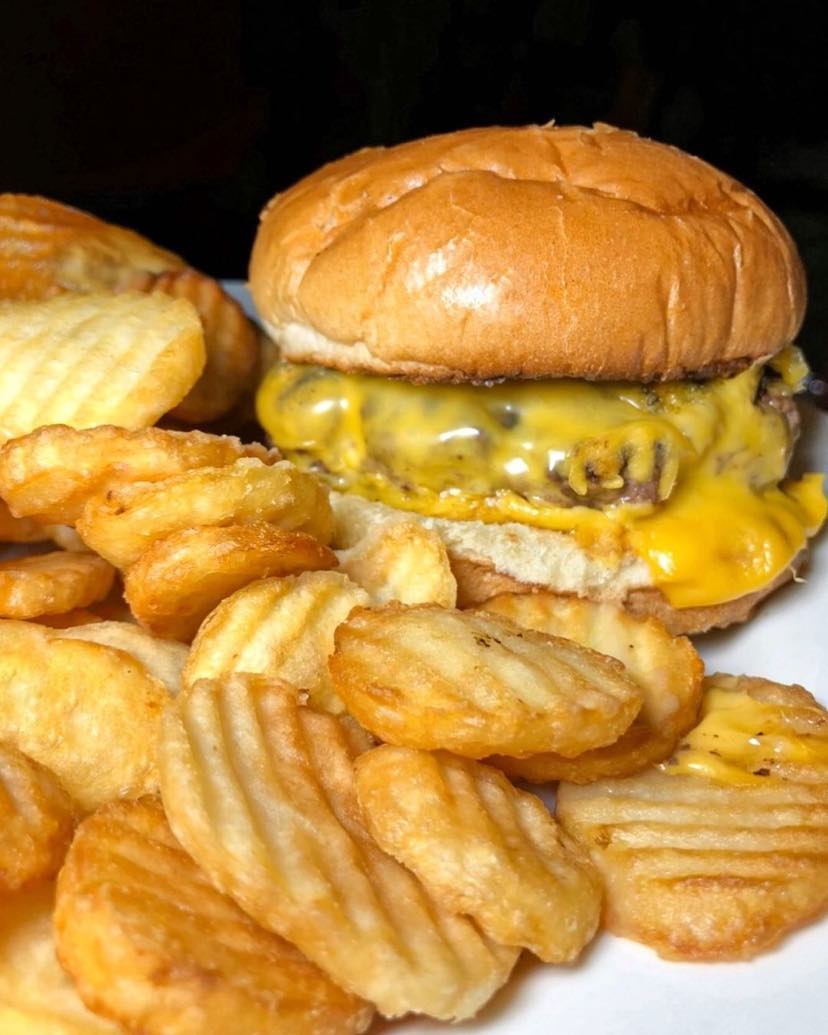 cheeseburger cottage fries JG Melon