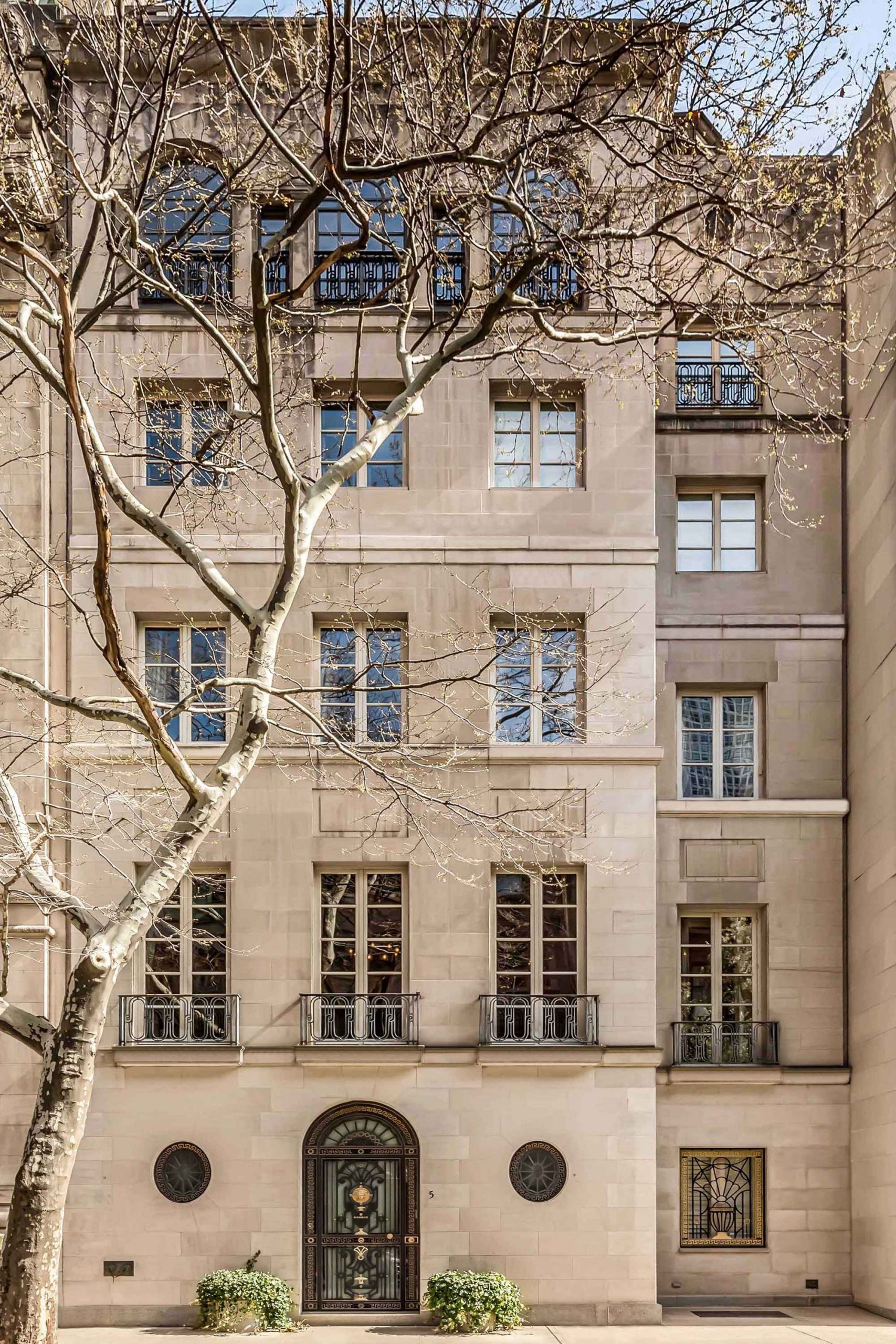 5 East 64th Street exterior