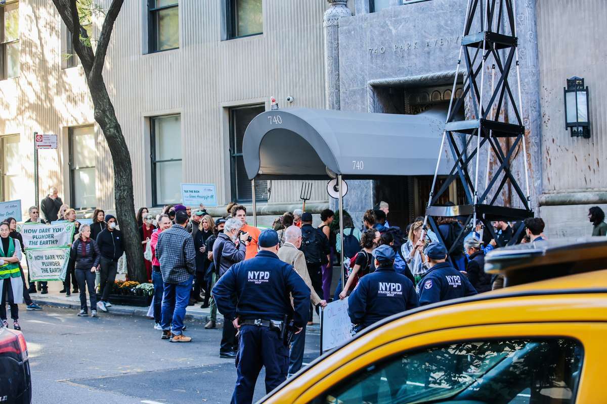 740 Park Ave Protest