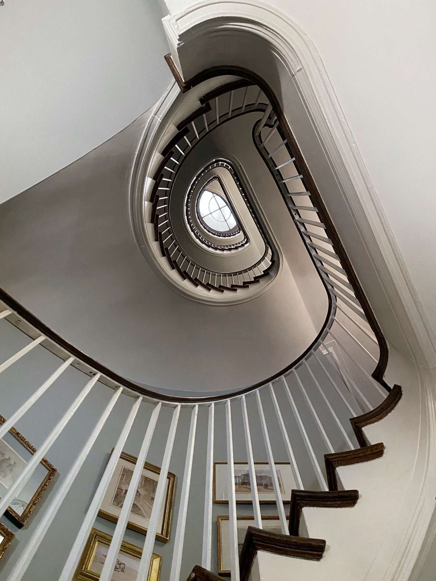 Gloria Vanderbilt brownstone Upper East Side