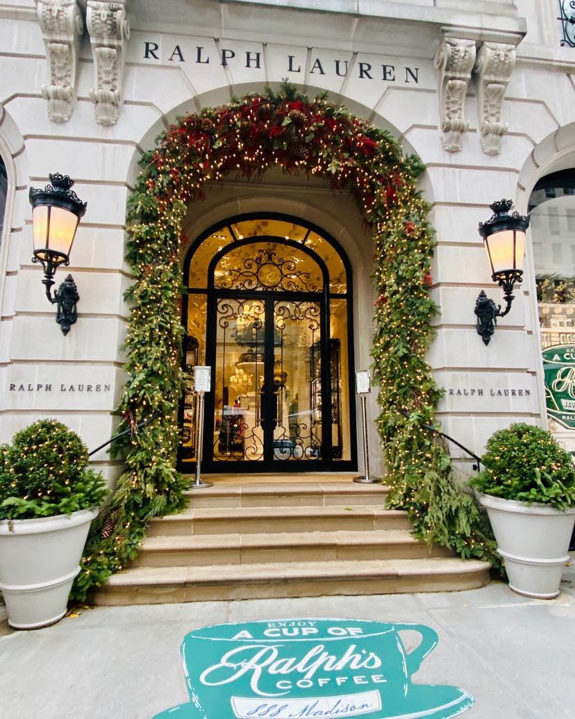 ralph lauren xmas display