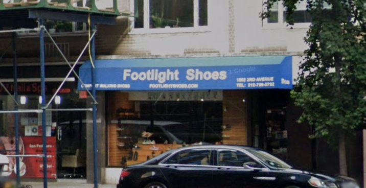 footlight shoes closing