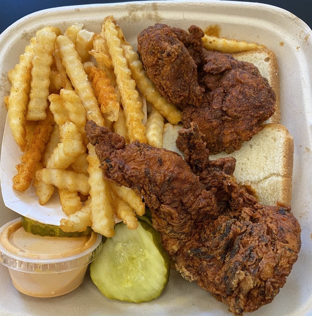dave's hot chicken ues