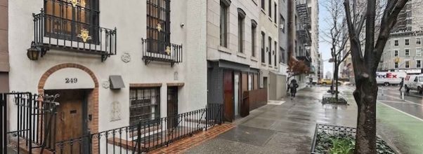 Live in Frank Sinatra’s Former Upper East Side Townhouse