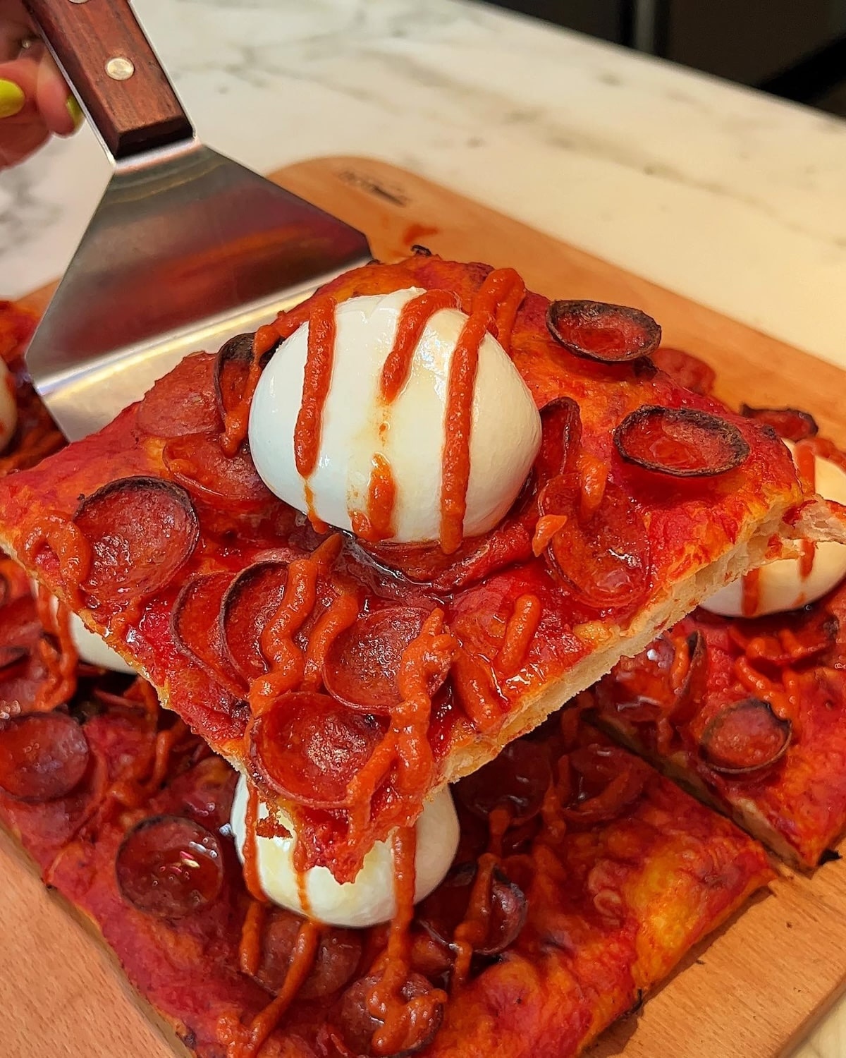 unregular pizza ues