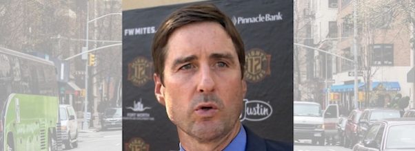 Luke Wilson Dines on the Upper East Side