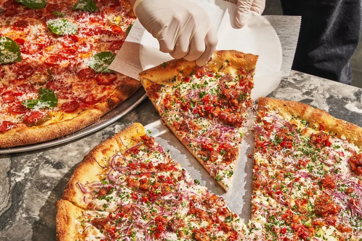lucia pizza ues