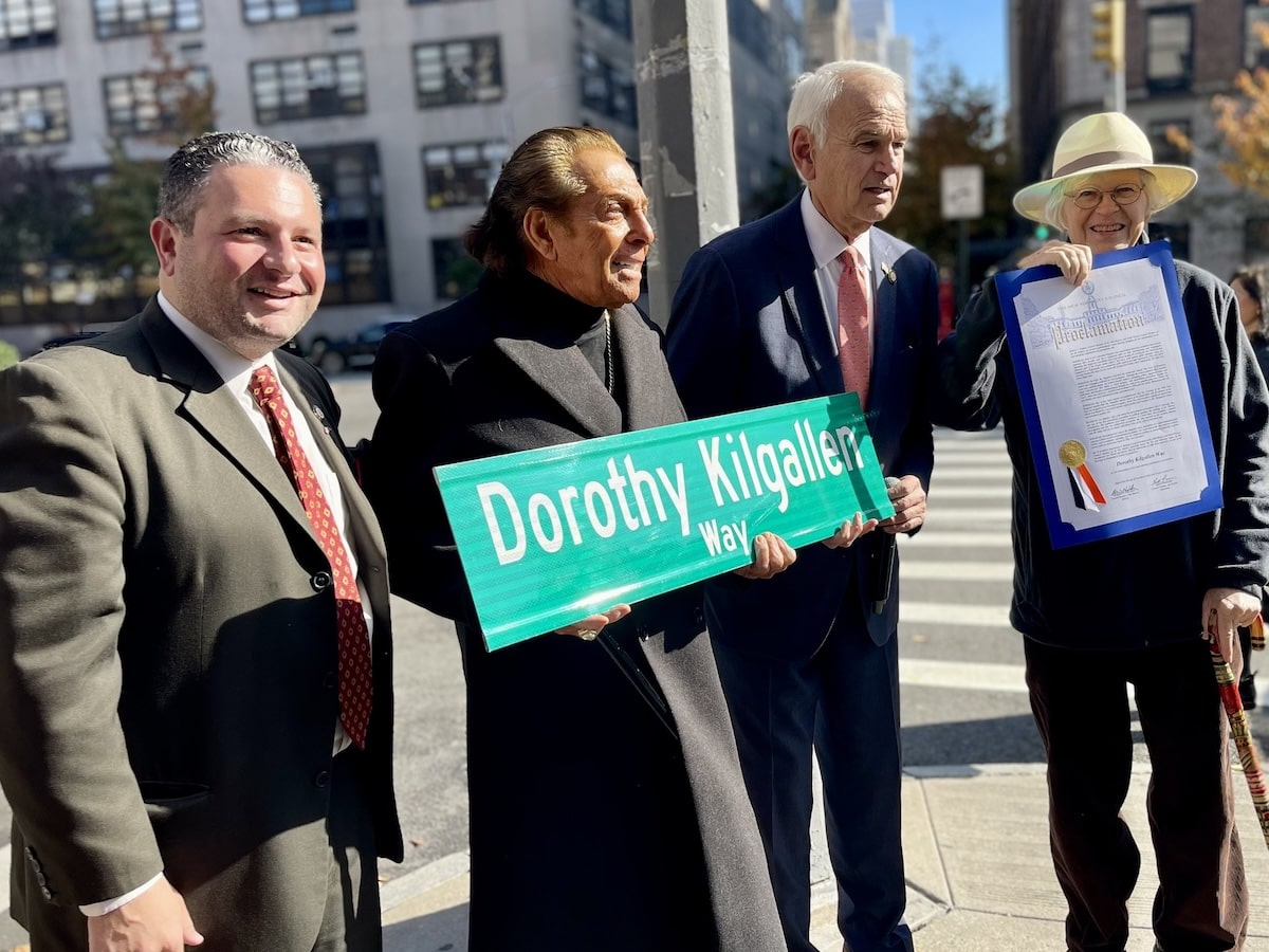 Dorothy Kilgallen Way