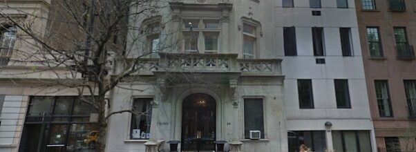 Gertrude Stein, Legendary Upper East Side Art Dealer, Dies at 98